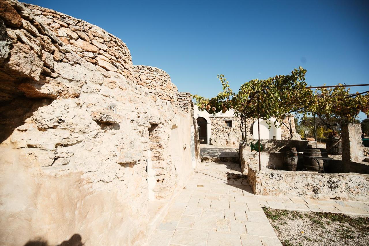 הוילה ספקיולה Trulli Dell'Angelo מראה חיצוני תמונה